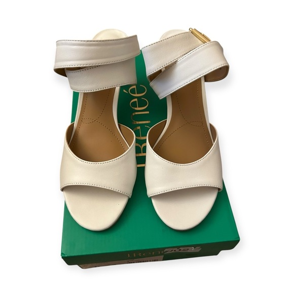 J. Renee Sancino Leather Sandals Sz 9 Memory Foam Buckle Ankle Strap Heels - Picture 4 of 10